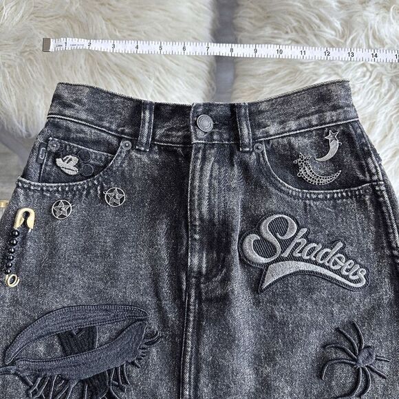 Marc Jacobs Embroidered Denim Skirt Size: XS - Picture 9 of 11